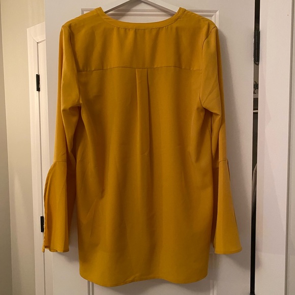 Banana Republic Blouse - Picture 5 of 6